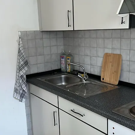 Appartamento Gut Gelegene In Neustadt Dresda