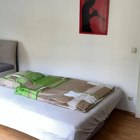 Gut Gelegene In Neustadt Dresde