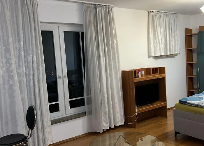 Gut Gelegene In Neustadt Apartament Drezno